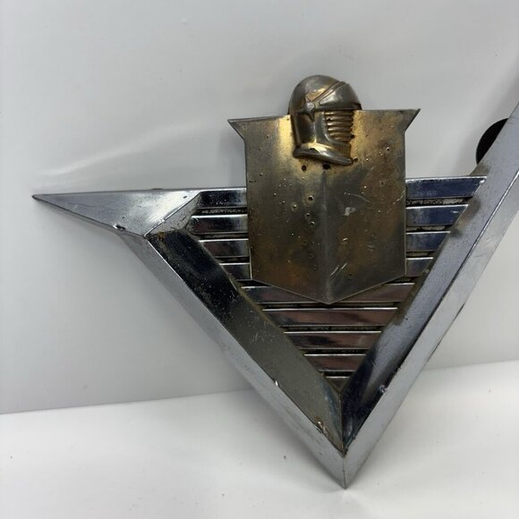 1956‎ Dodge Royal badge ornament emblem 1646315-L - Picture 2 of 13